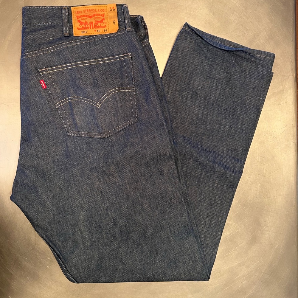 Levi’s 501 40x34 button-fly Jeans